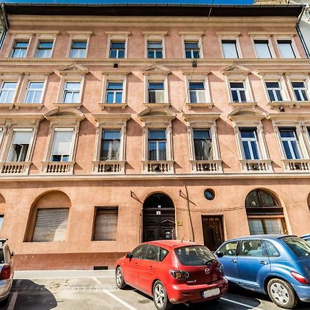 Bpr A2 Downtown Comfy Apartment Budapest Exterior photo